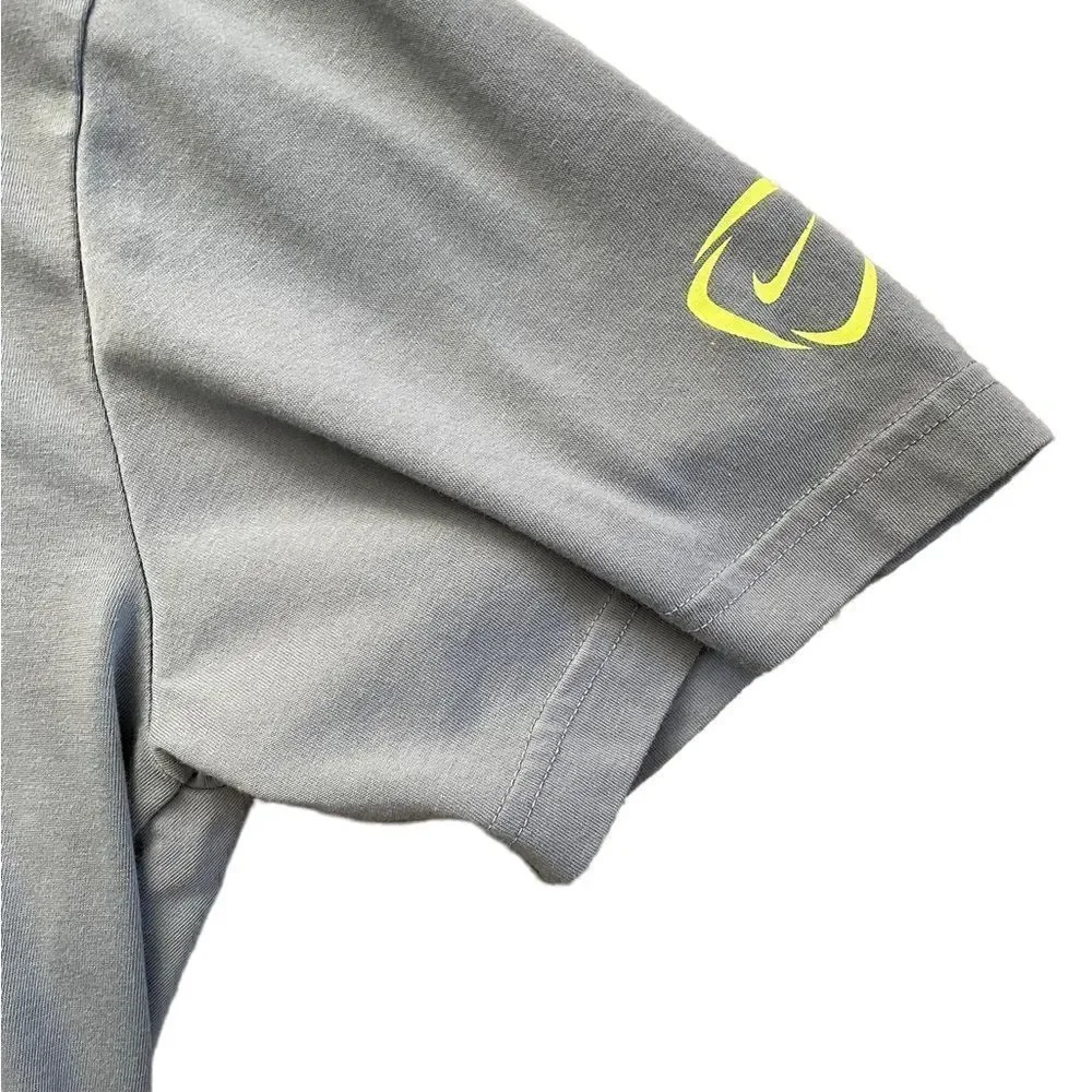 NIKE Just Do It Crewneck T-Shirt Size Large